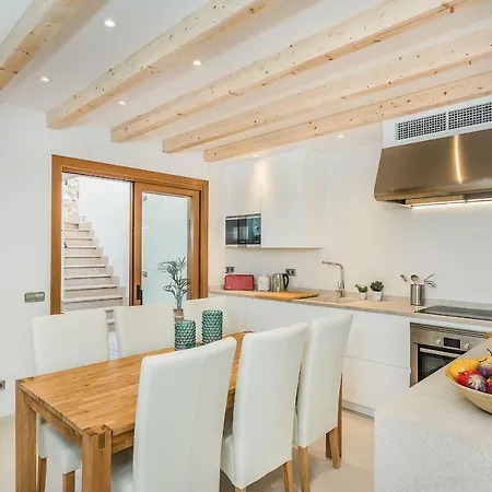 Nyaraló Townhouse Coa By Sunvillas Mallorca *
